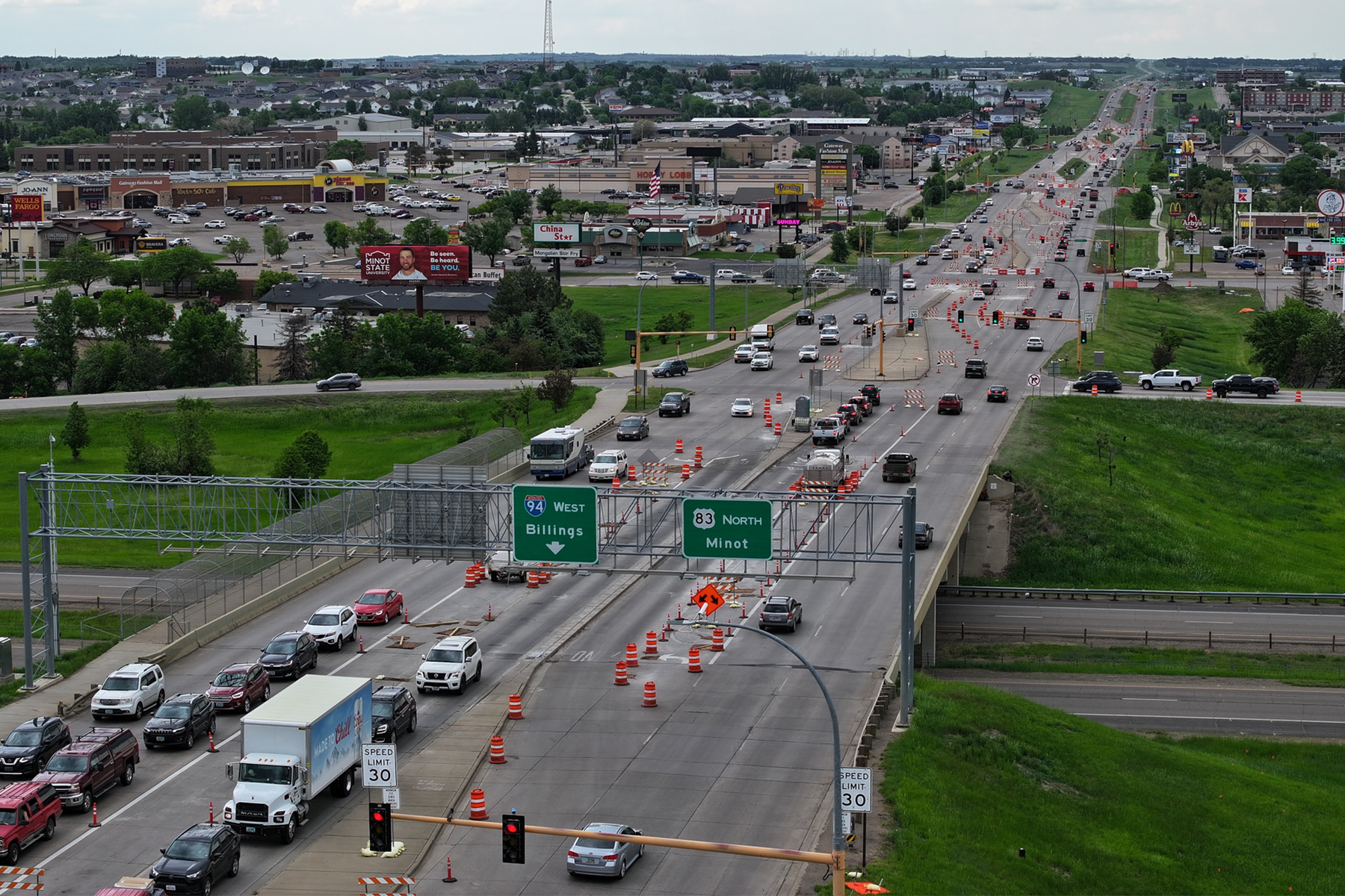Traffic and constrruction on State Street in Bismarck North Dakota.